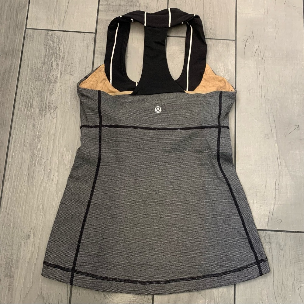 Lululemon scoopneck scoop neck tank size 4 black white grey racerback small xs - Picture 6 of 11